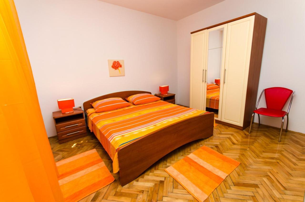 Apartments Ivana Trogir Exterior foto